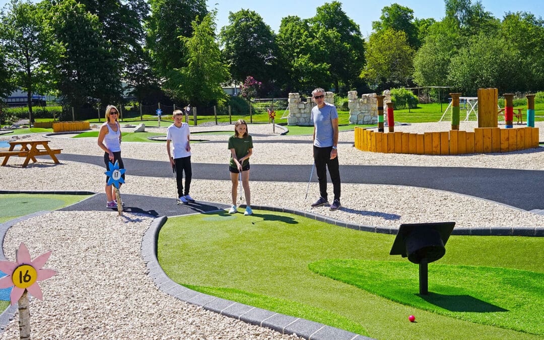Why Adventure Golf is the Perfect Family Activity for All Ages